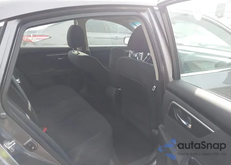 2015 Nissan Altima 2.5 S из США, поврежденный, VIN 1N4AL3AP6FC227716